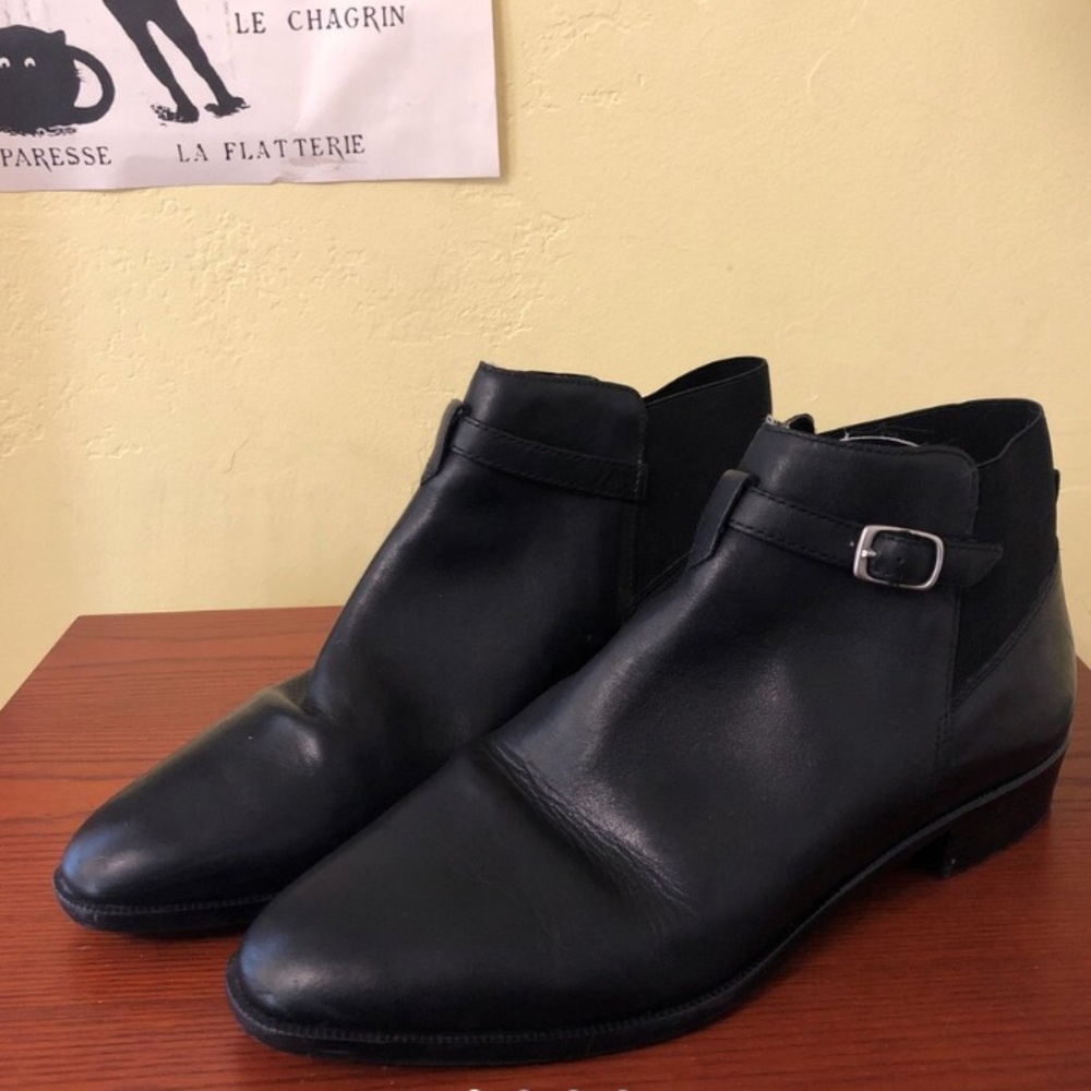 Bass Black Leather Boots